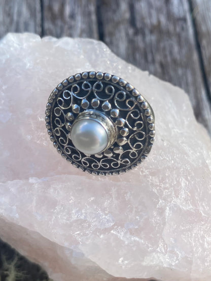 Sterling Silver Pearl Filagree Ring