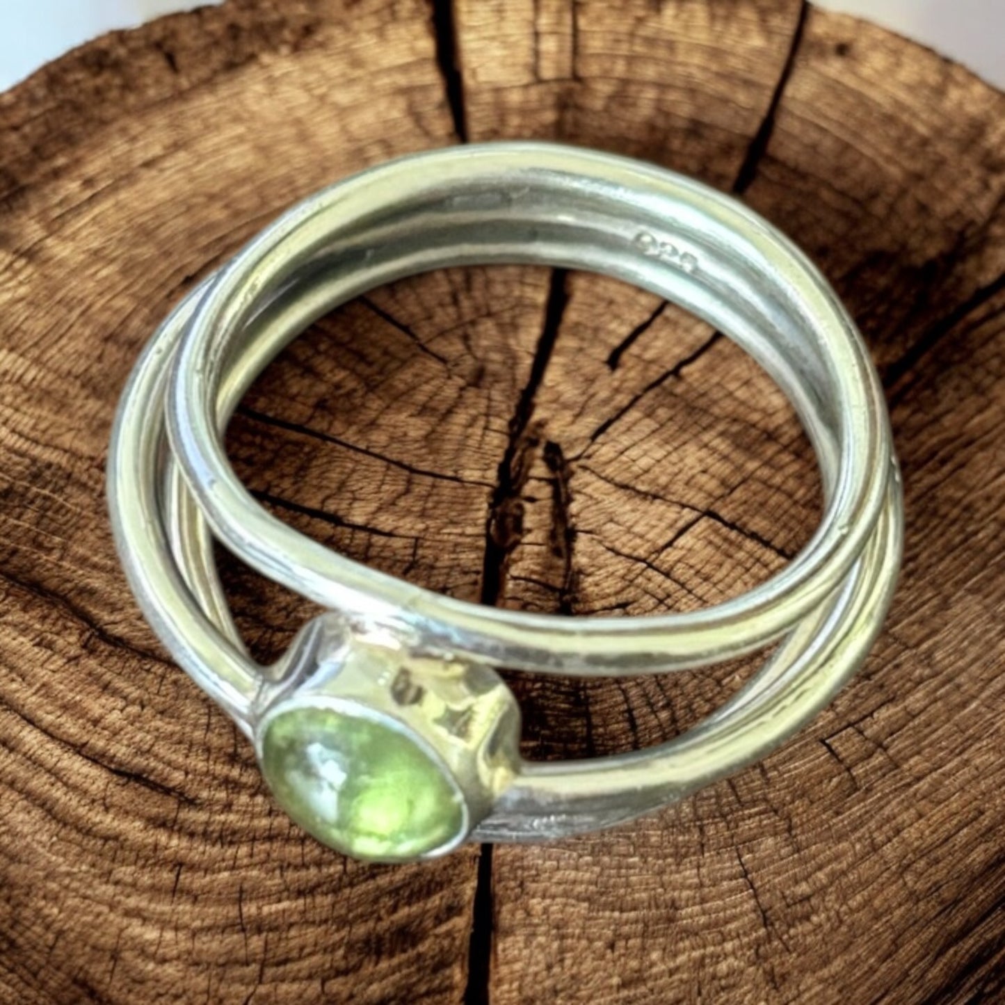 925 Silver Peridot Ring