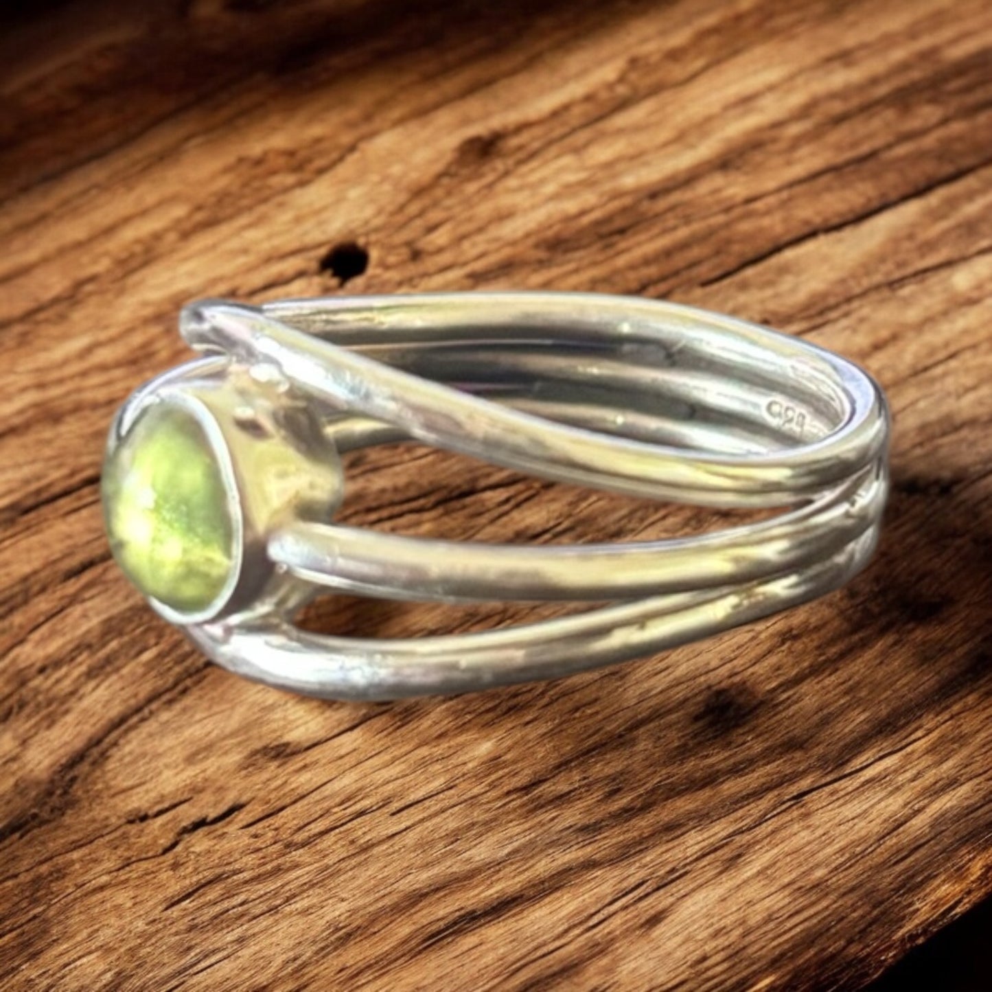 925 Silver Peridot Ring