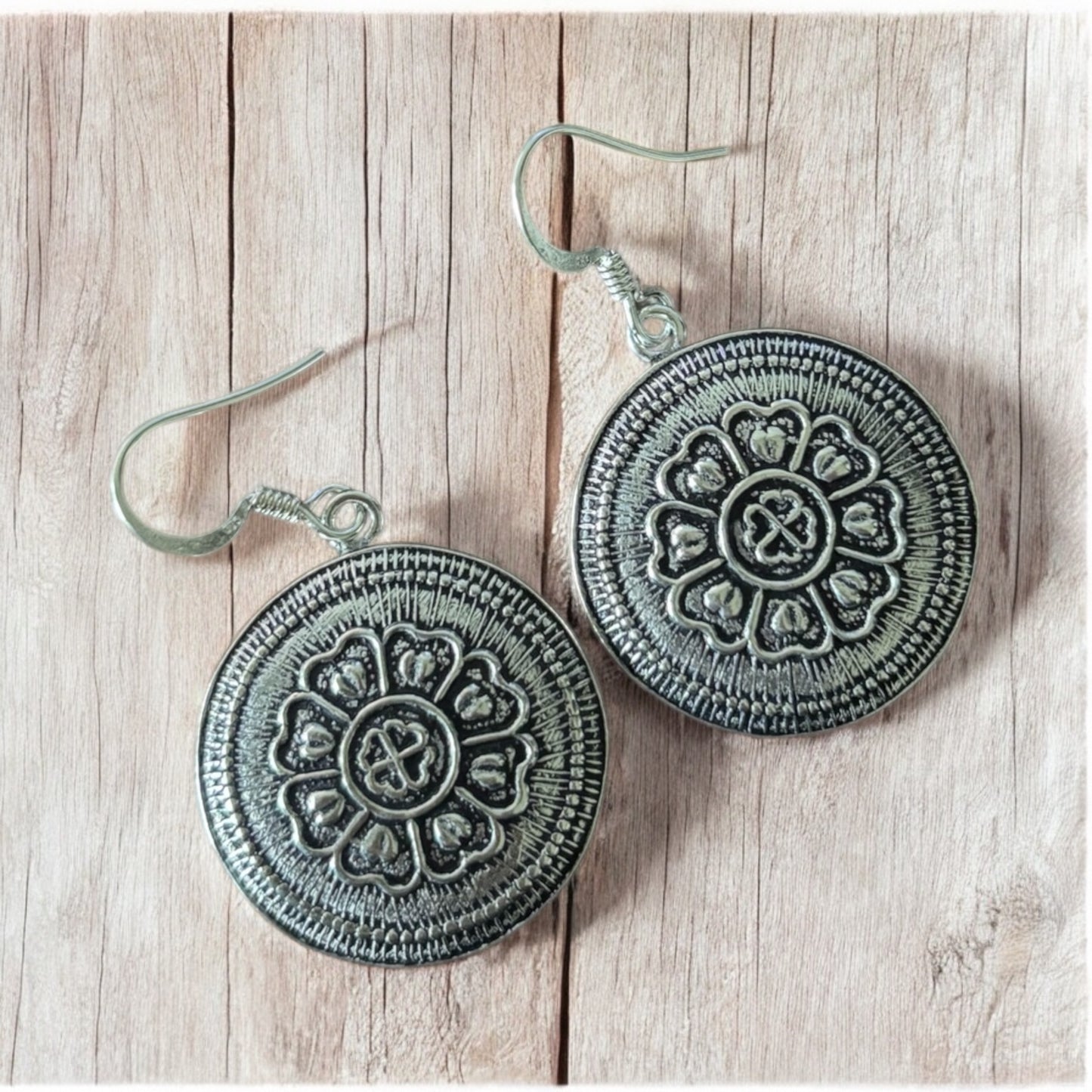 925 Sterling Silver flower round earrings
