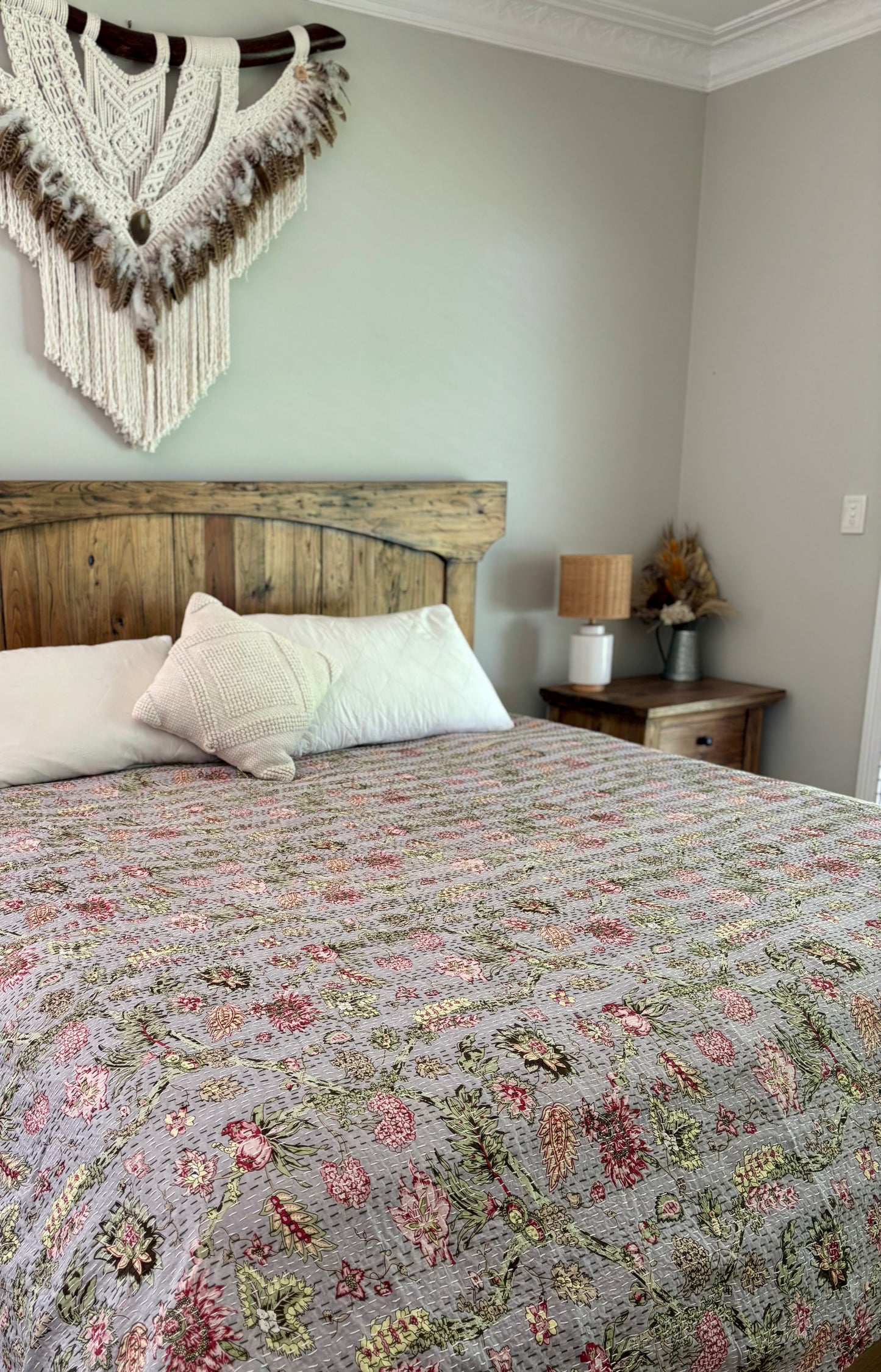 Kalista - Indian Kantha Quilt Bedspread Coverlet