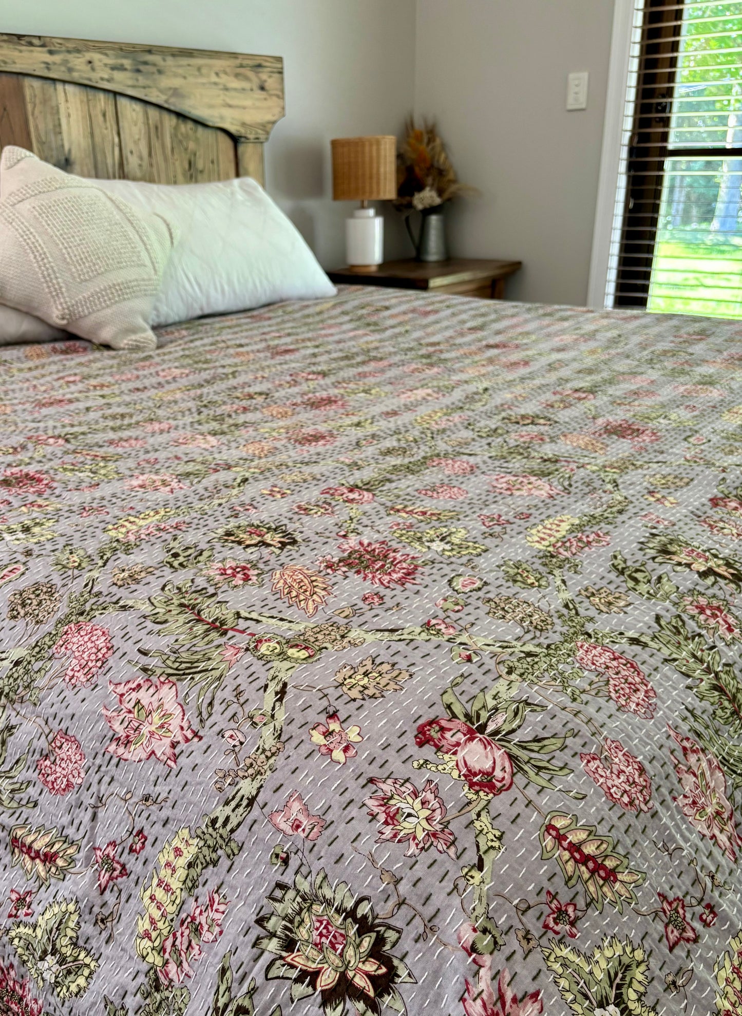 Kalista - Indian Kantha Quilt Bedspread Coverlet