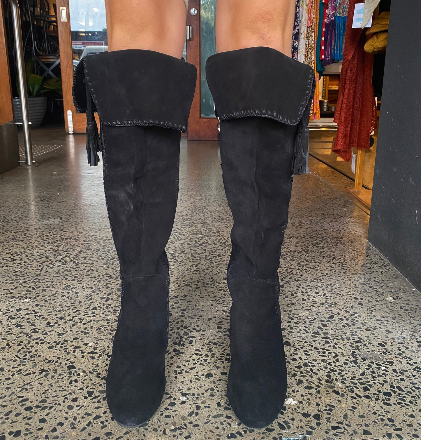Mail Black Suede Boots