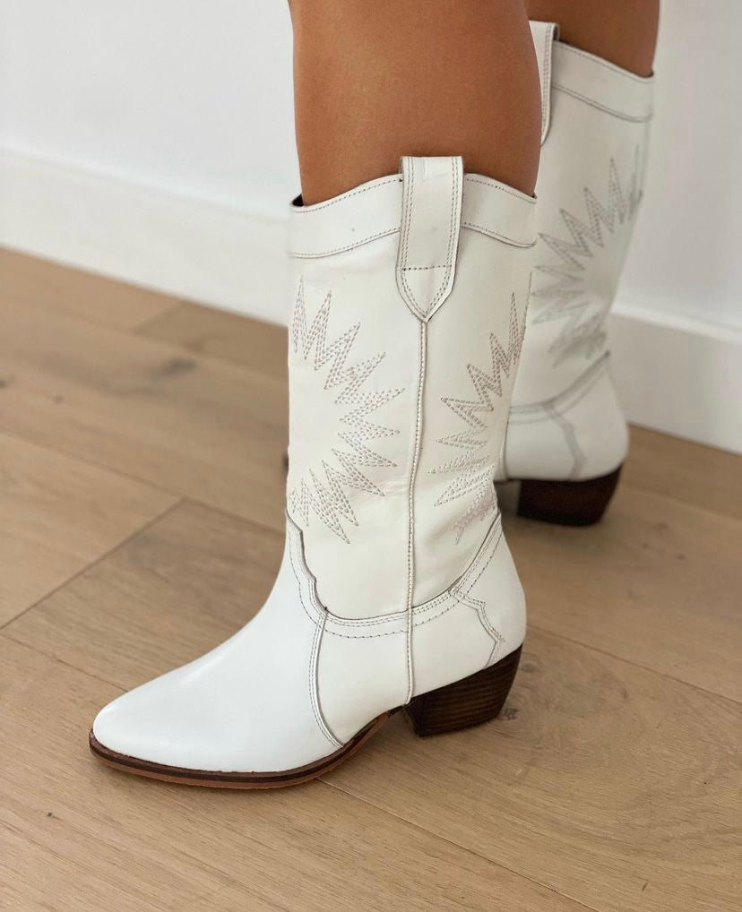 Dakota Boot - White