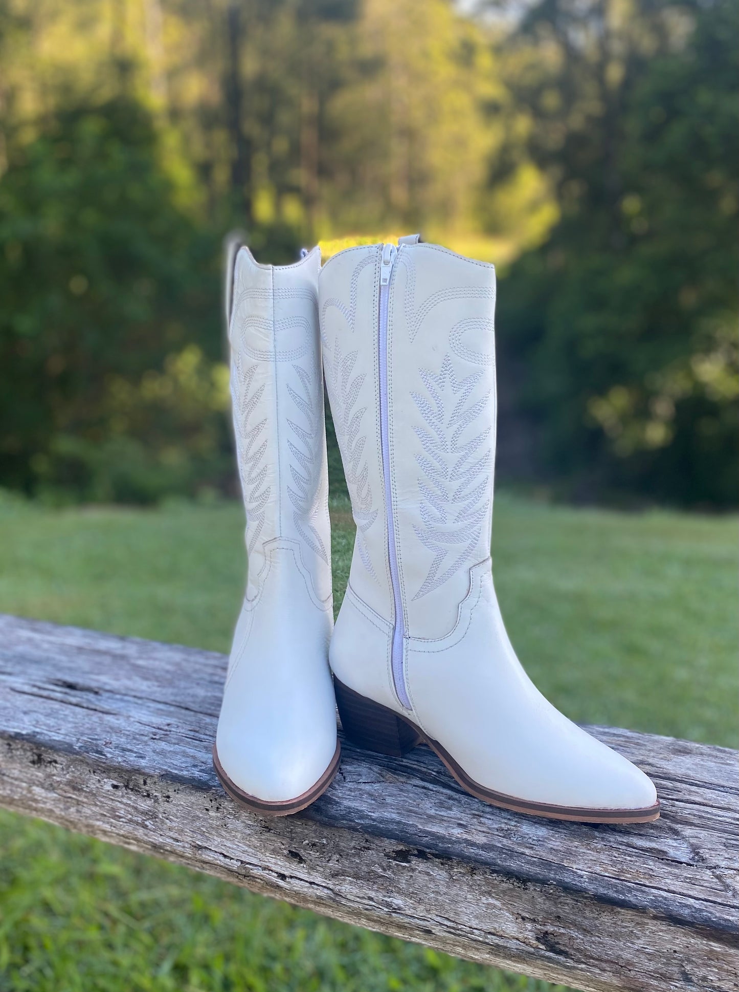 Dakota Boot - White