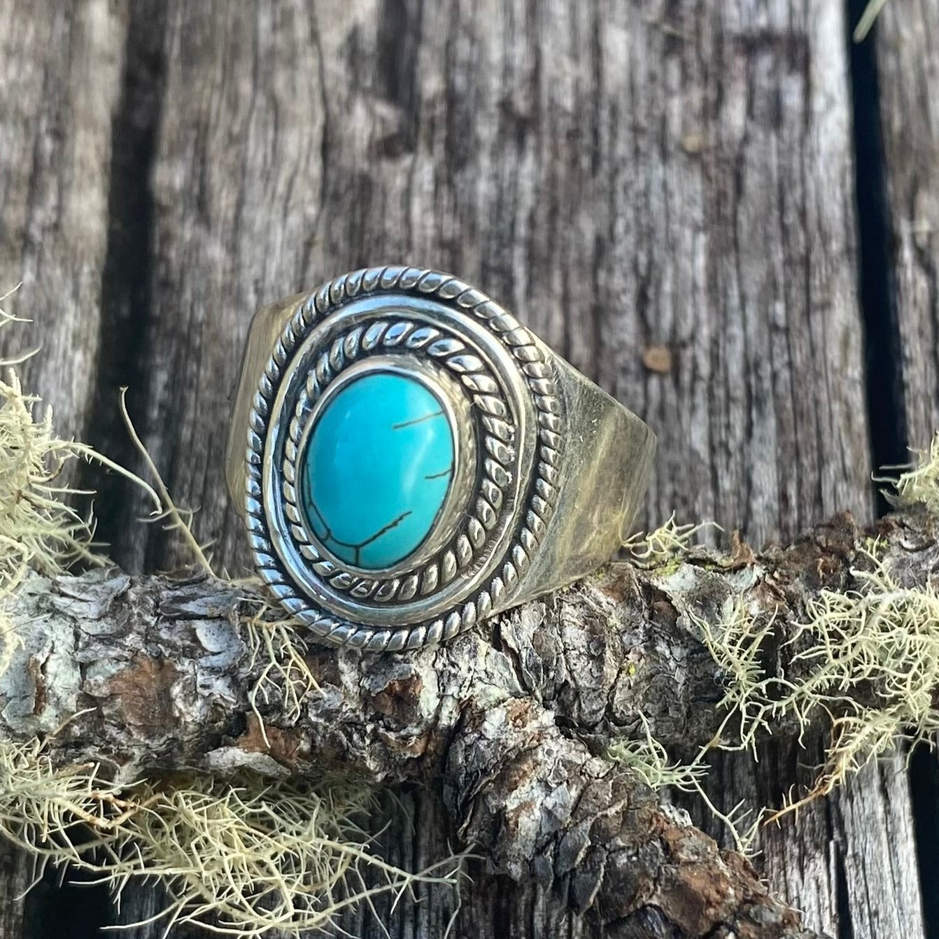 Sterling Silver Mini Chain Detail Turquoise Stone Ring