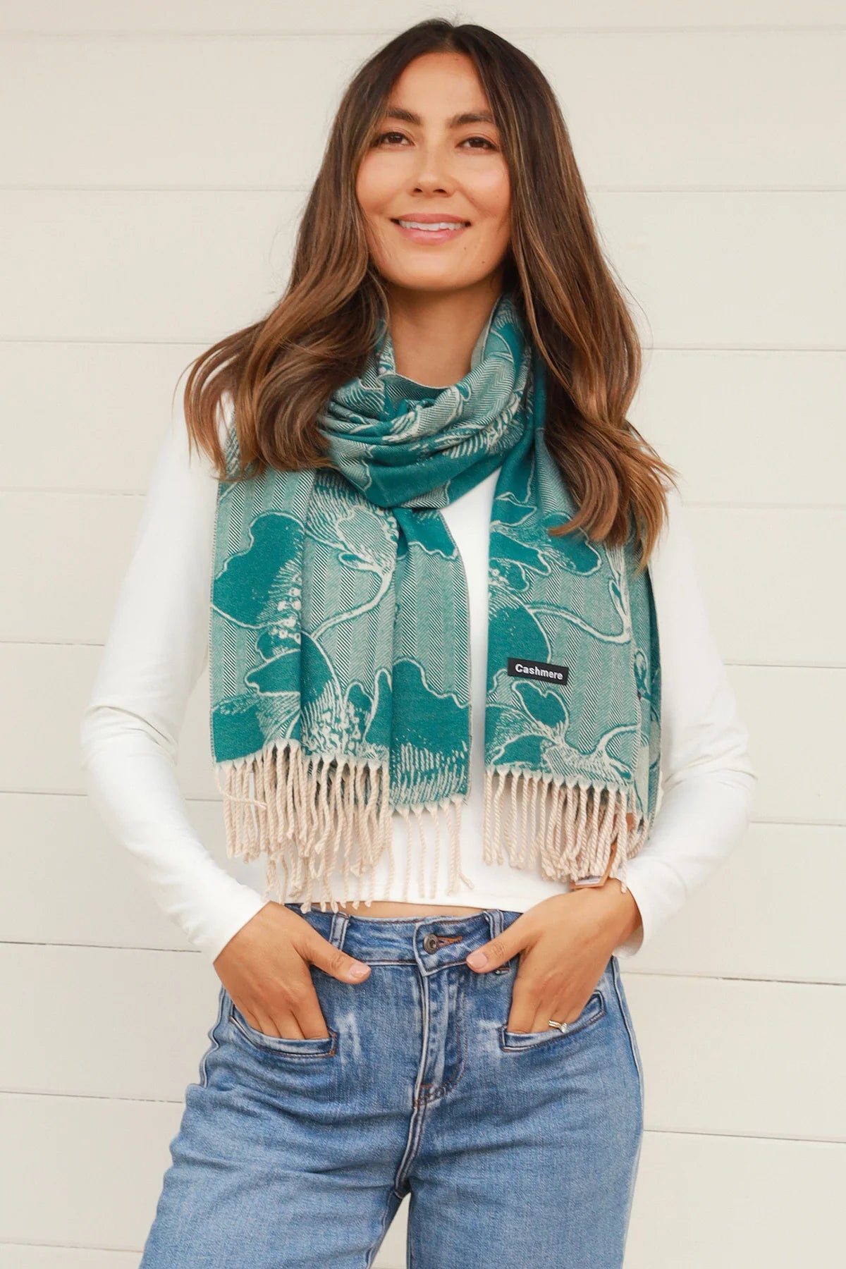 Blue and white cashmere scarf