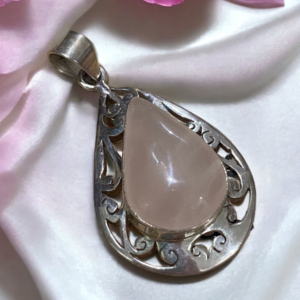 Rose Quartz Pendant