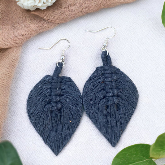 Macrame Leaf Earrings - Black