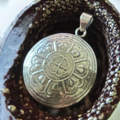 Sterling silver flower pendant